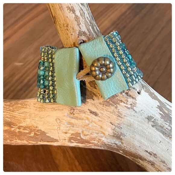 HANDMADE Boho Loom Cuff Bracelet with turquoise and teal beads - Picture 6 of 10